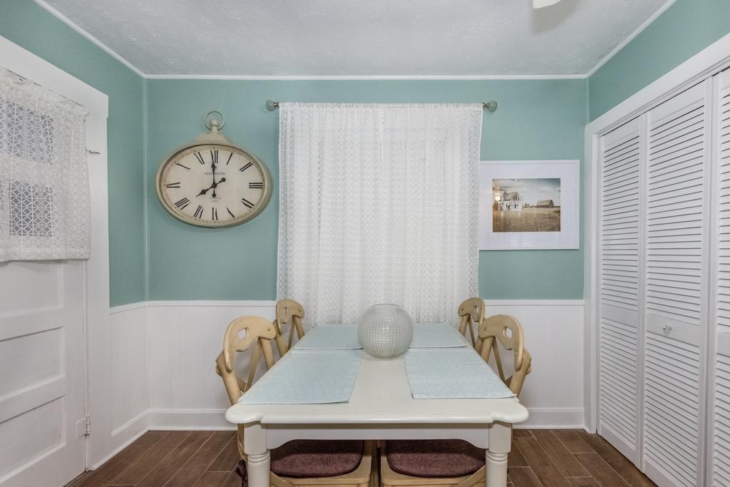 Agape Front Cottage Фредериксберг Экстерьер фото