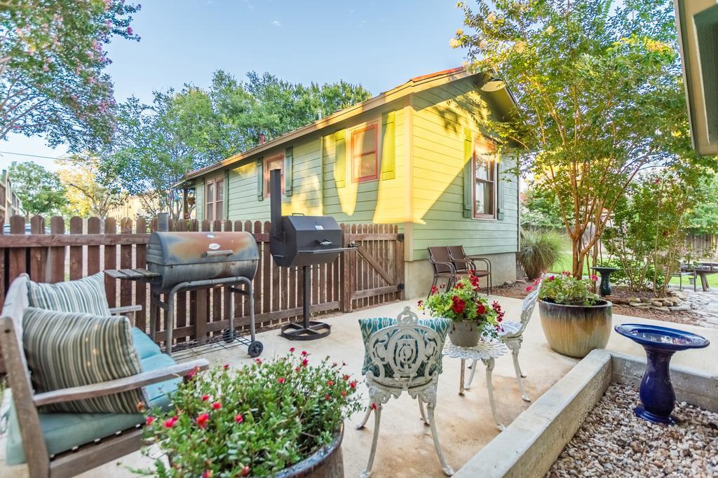 Agape Front Cottage Фредериксберг Экстерьер фото